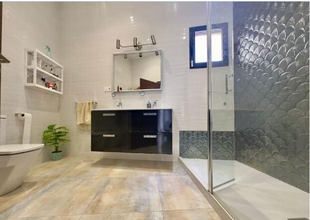 4-Bedroom Villa in Torre de la Horadada, Pilar de la Horadada - Image 28