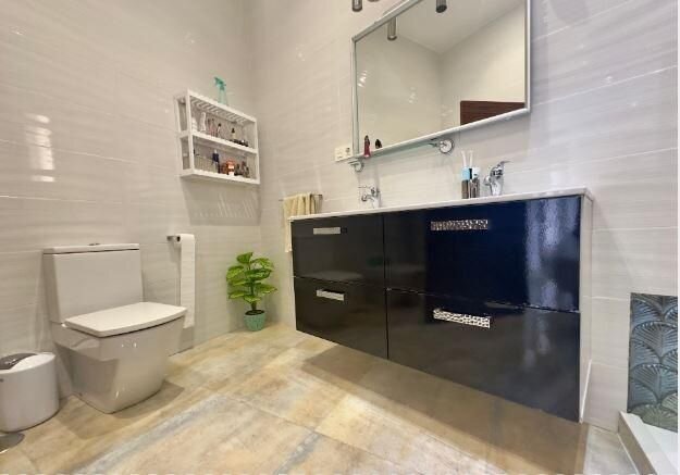 4-Bedroom Villa in Torre de la Horadada, Pilar de la Horadada - Image 29