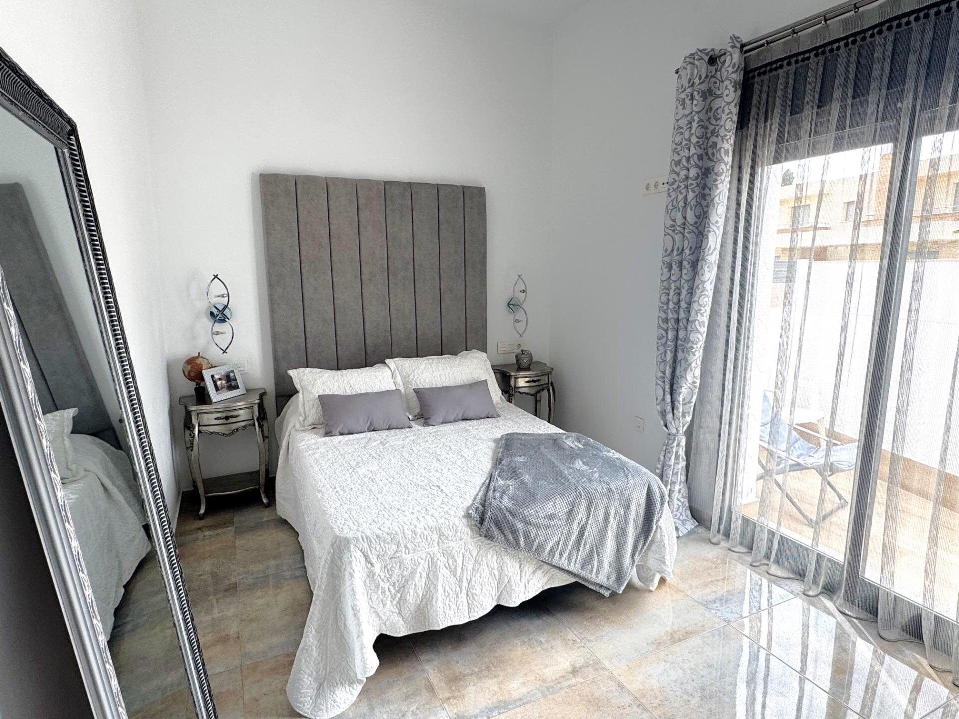 4-Bedroom Villa in Torre de la Horadada, Pilar de la Horadada - Image 31