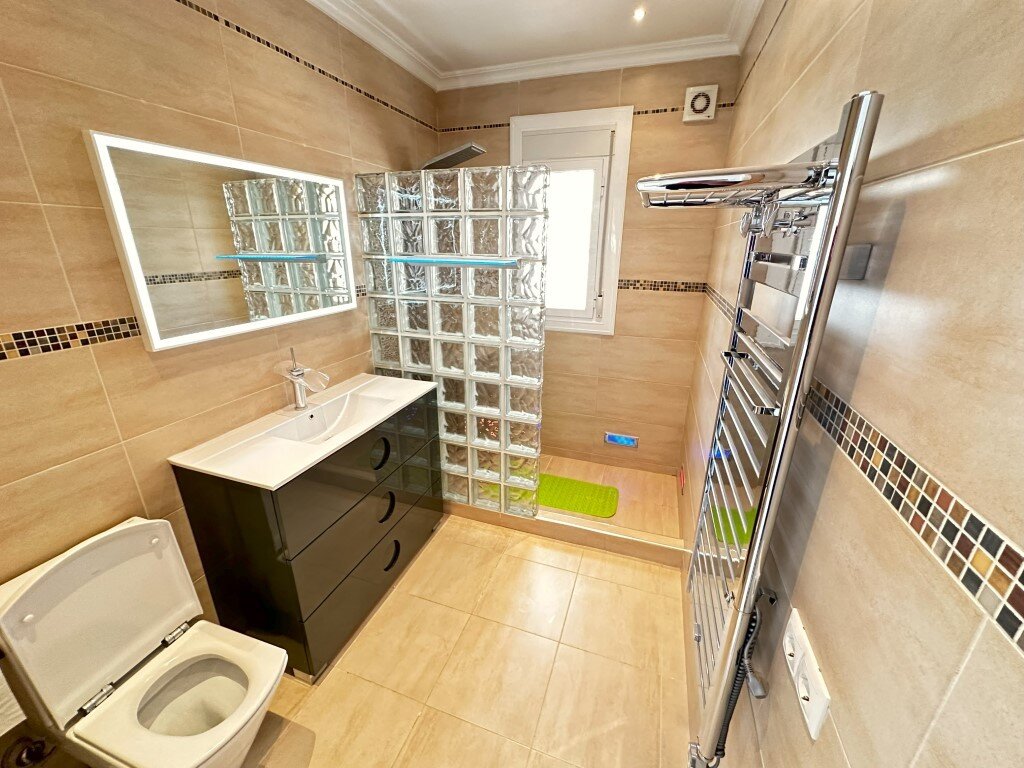 3 magamistuba - Villa - Centro de la Ciudad Quesada Rojales - Image 15
