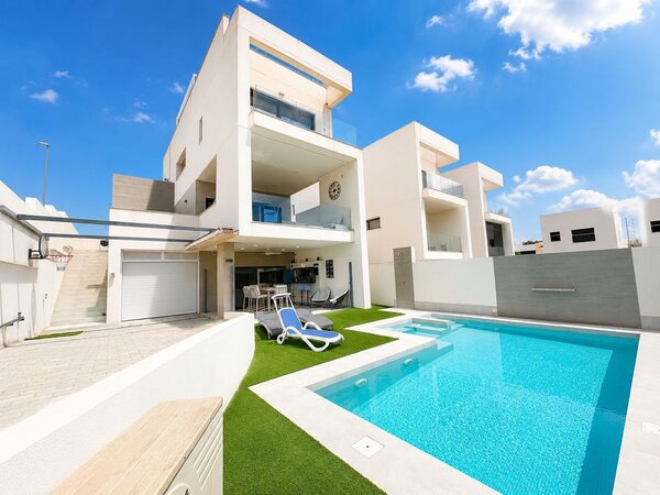 4-Zimmer Villa in Pueblo 4, Benijofar