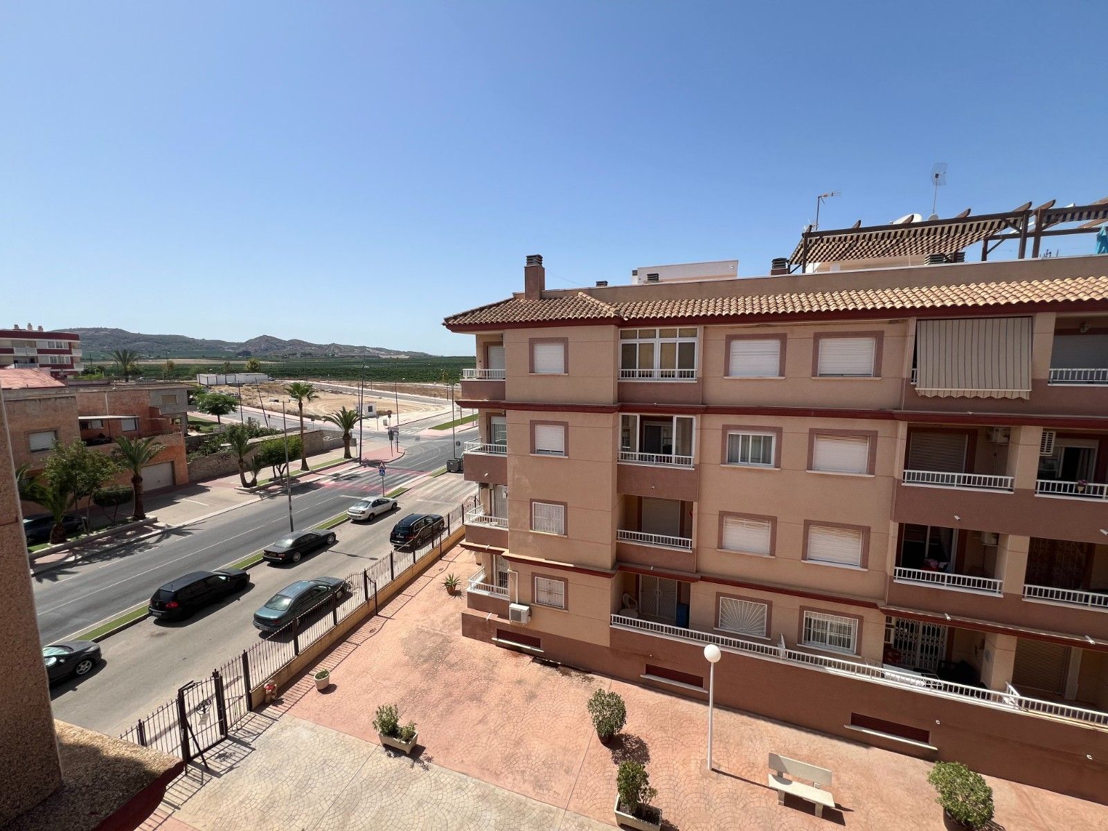 2-Bedroom Apartment in Pueblo 3, Algorfa - Image 1