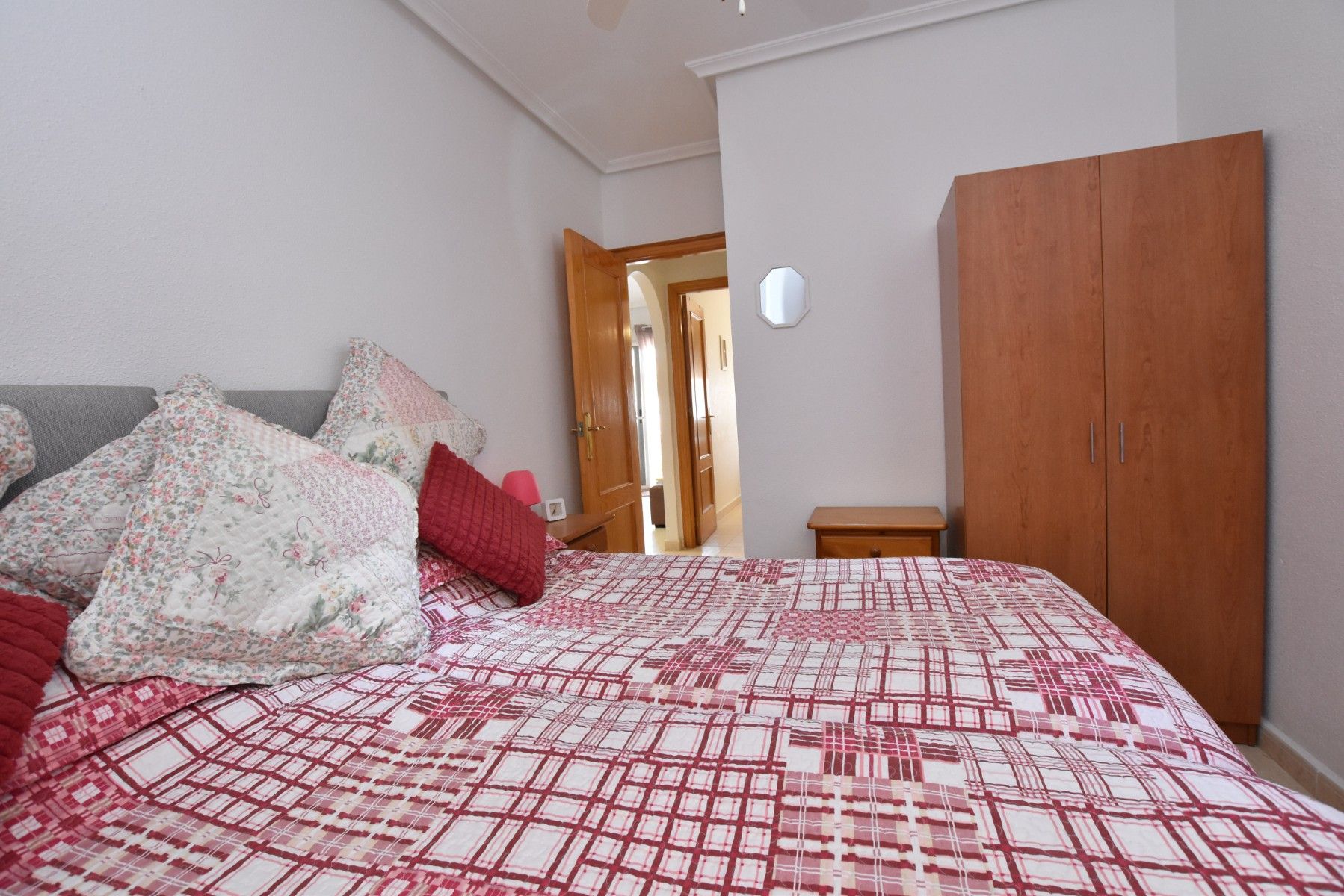 2-Bedroom Apartment in Pueblo 3, Algorfa - Image 15