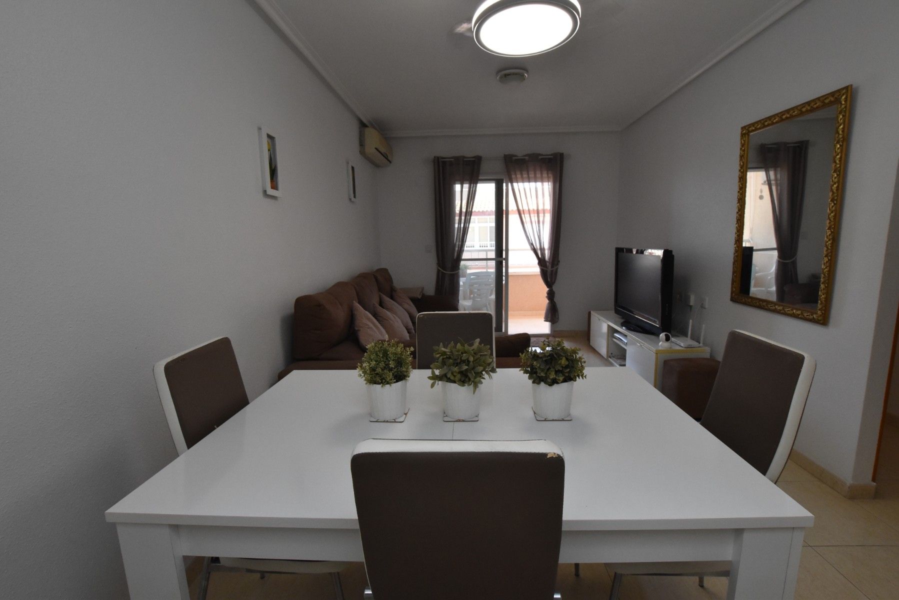 2-Bedroom Apartment in Pueblo 3, Algorfa - Image 17