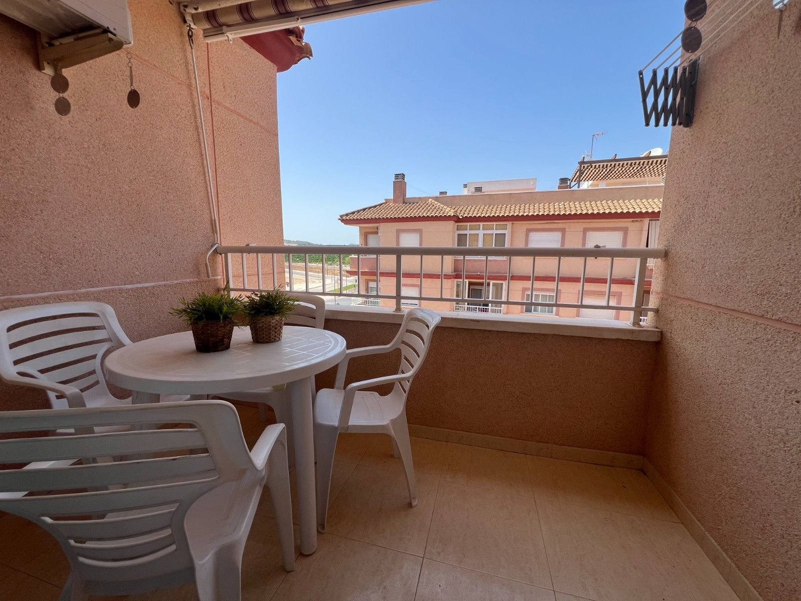 2-Bedroom Apartment in Pueblo 3, Algorfa - Image 19