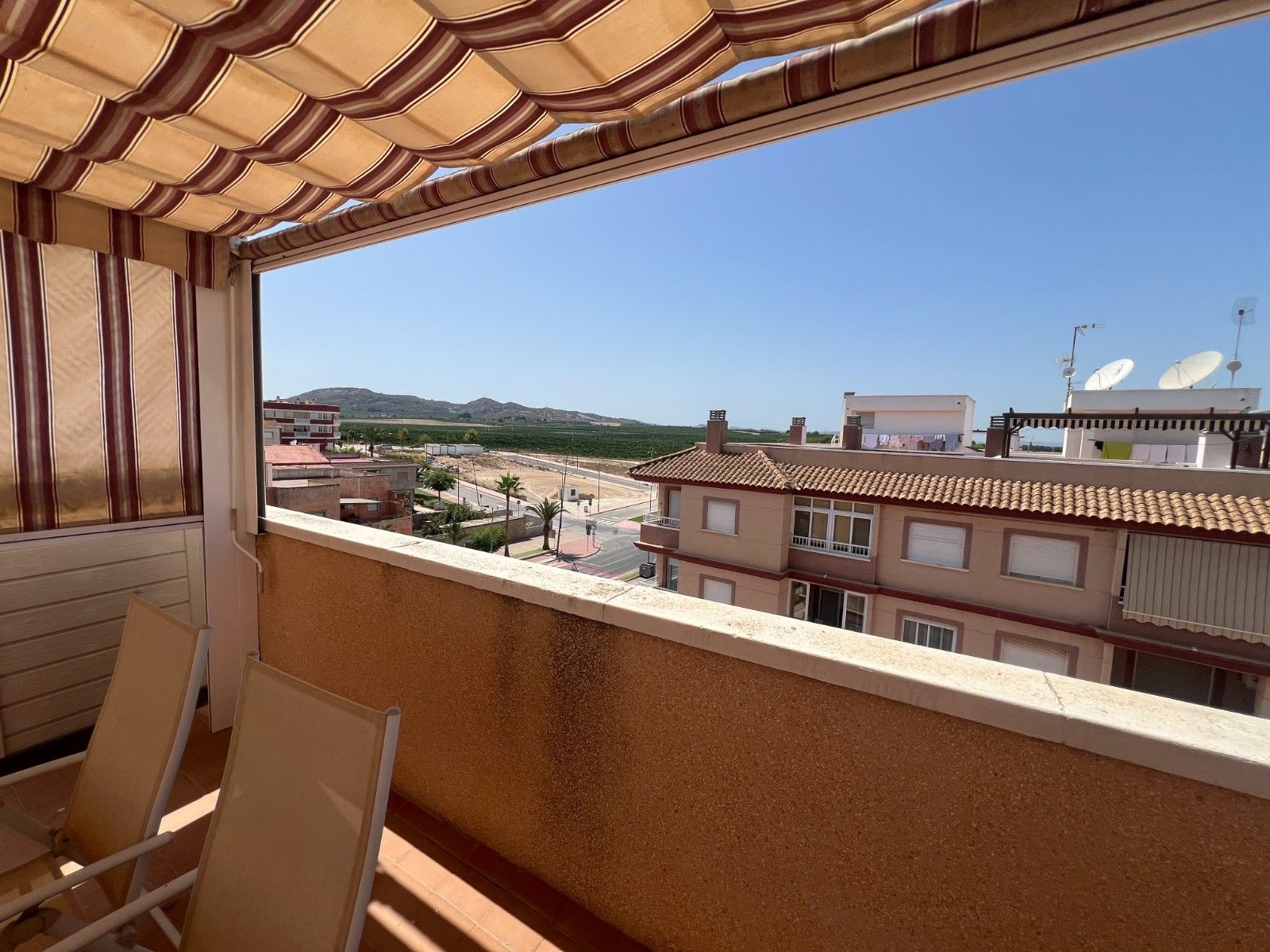 2-Bedroom Apartment in Pueblo 3, Algorfa - Image 23