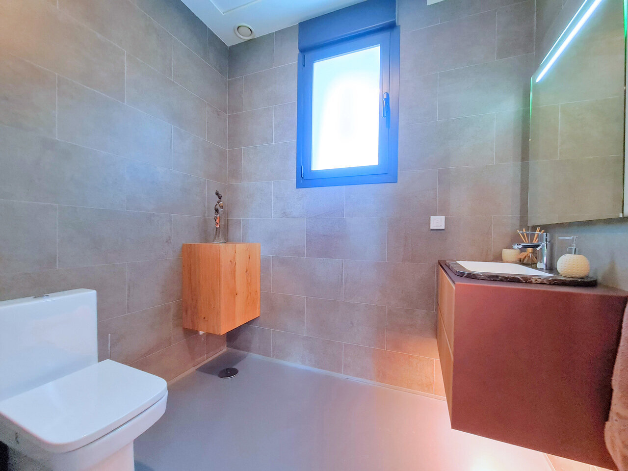 Villa met 3 Slaapkamers in Las Lomas del Rame-Bahía Bella, Los Alcázares - Image 28