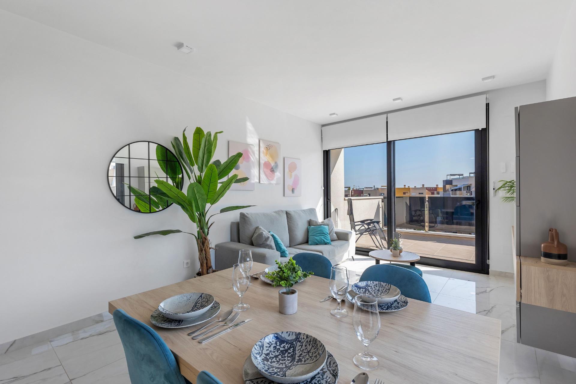 Penthouse met 2 Slaapkamers in Punta Prima, Orihuela Costa - Image 3