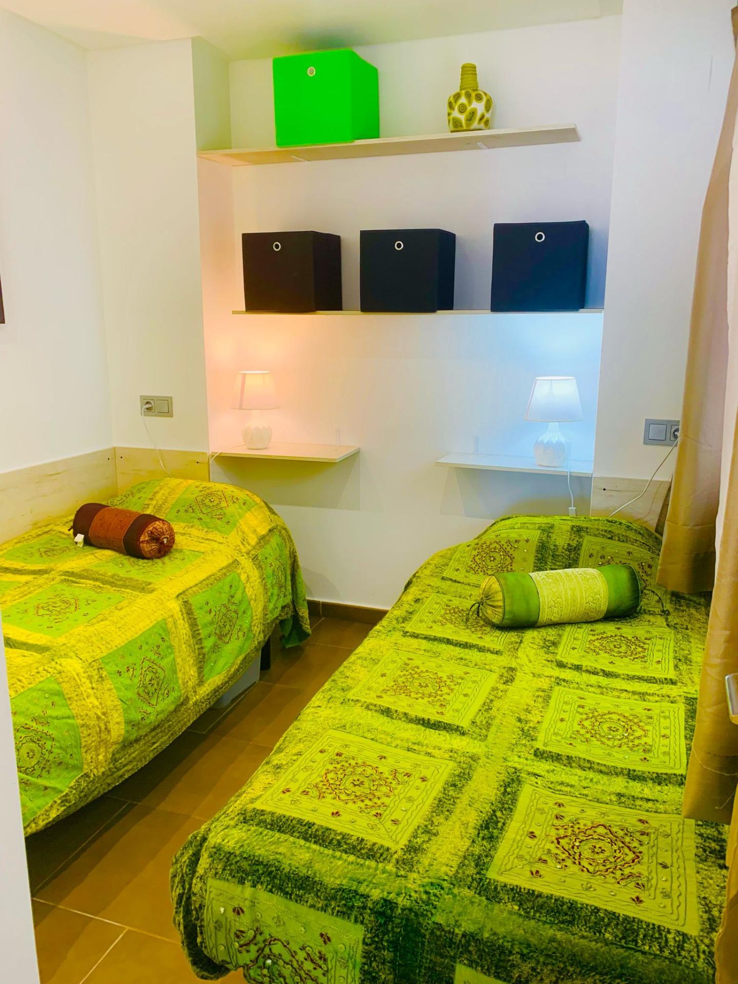 2-Bedroom Apartment in Guardamar del Segura - Image 10