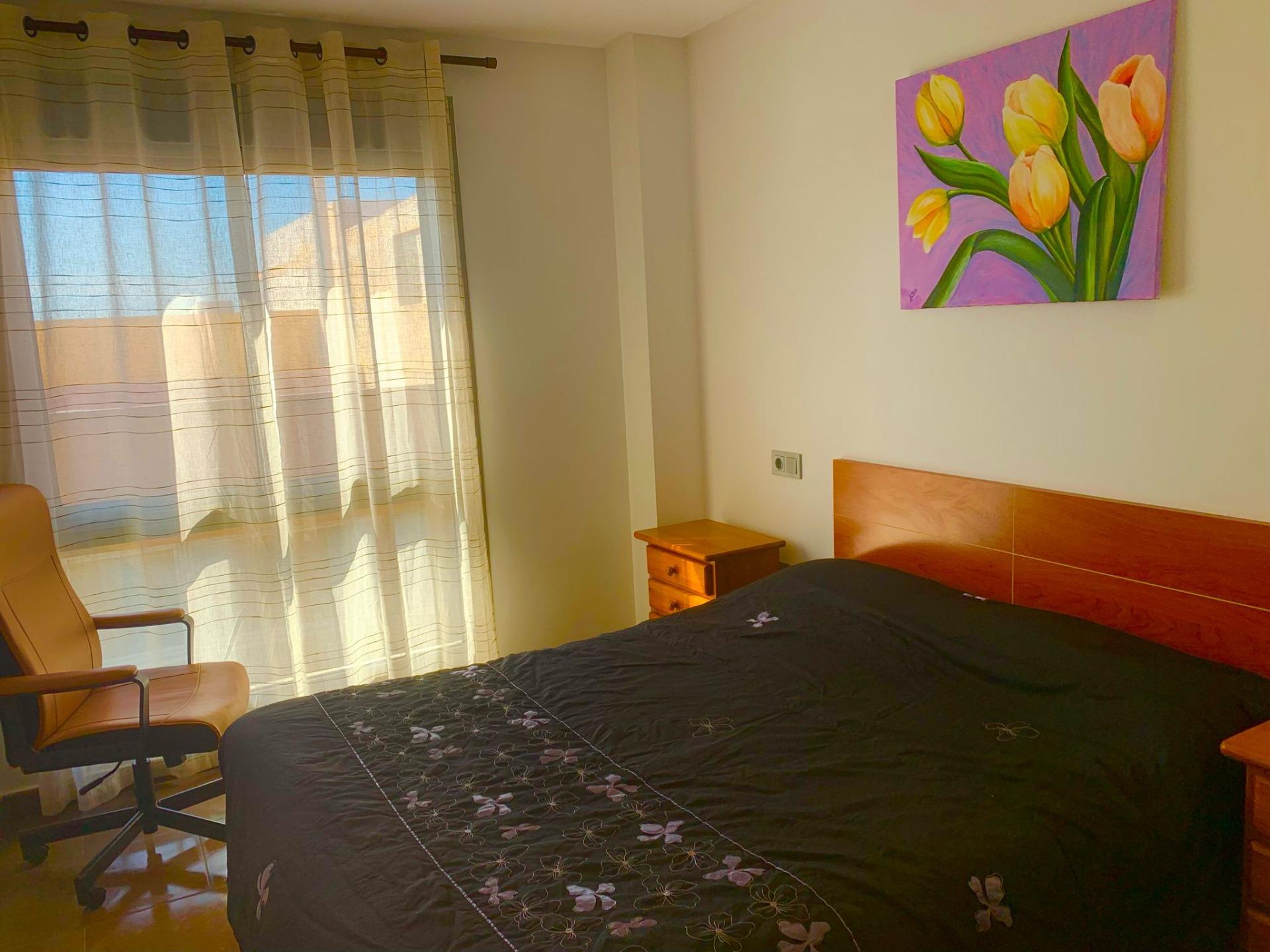 2-Bedroom Apartment in Guardamar del Segura - Image 14