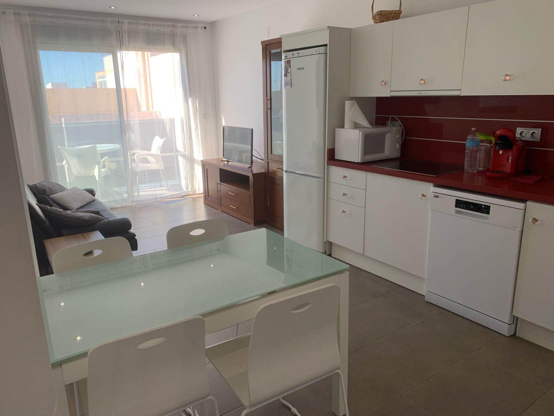 2-Bedroom Apartment in Guardamar del Segura - Image 9
