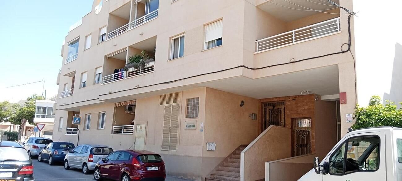 Appartement met 2 Slaapkamers in Costa Blanca Sur, Los Montesinos - Image 1