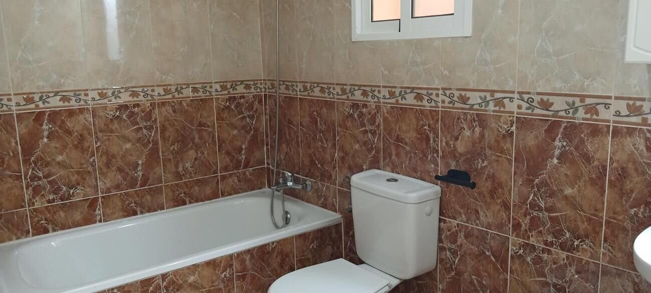 Appartement met 2 Slaapkamers in Costa Blanca Sur, Los Montesinos - Image 13