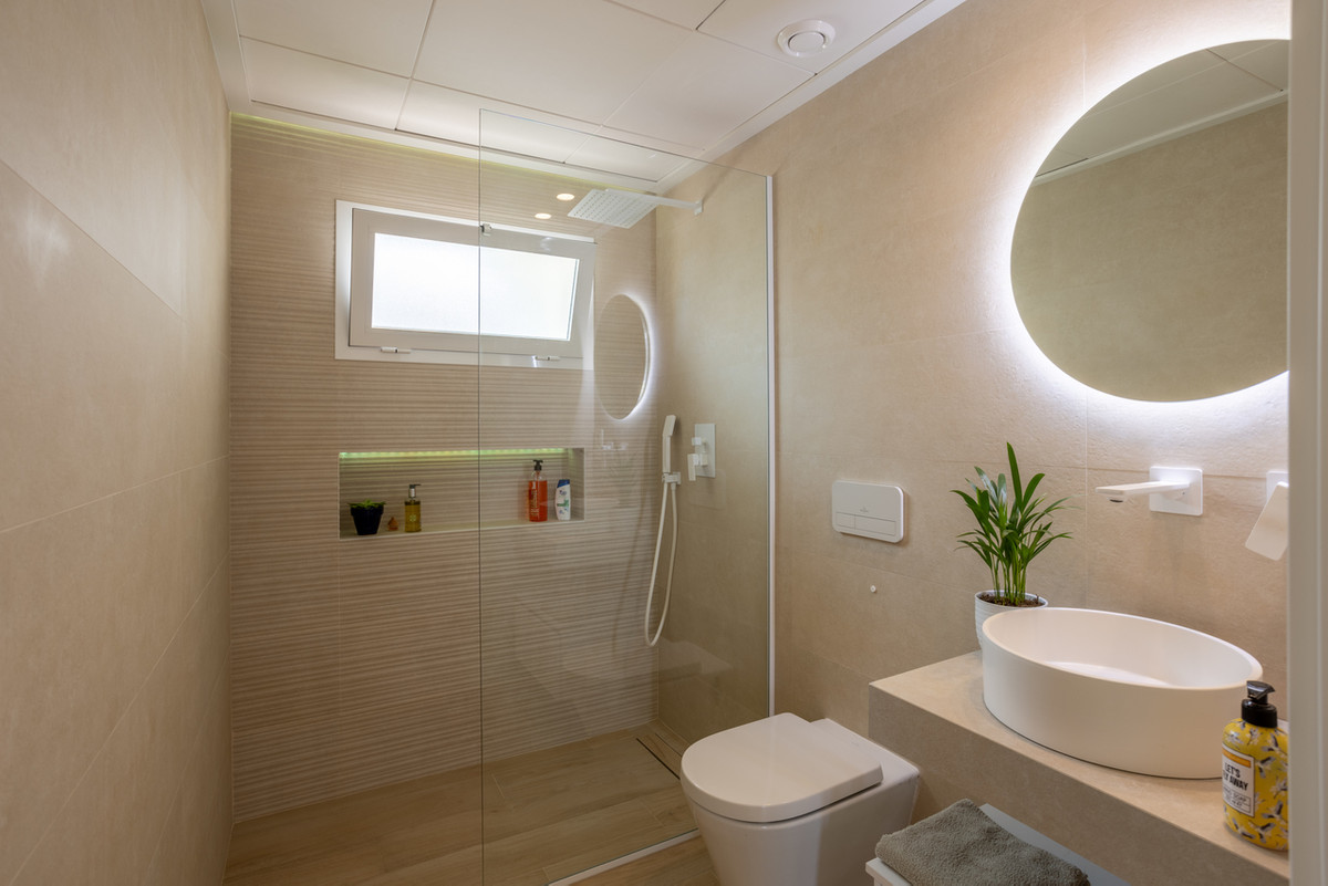 Benedenwoning met 2 Slaapkamers in Villamartin, Orihuela ... - Image 19