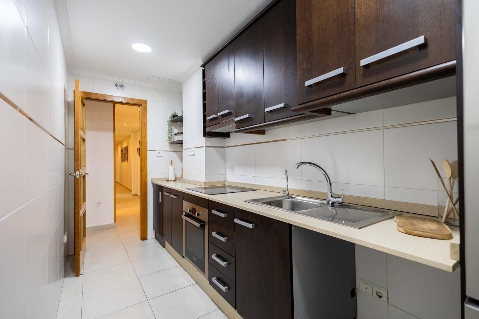 Appartement met 3 Slaapkamers in Estacion de Autobuses, Torrevieja - Image 11
