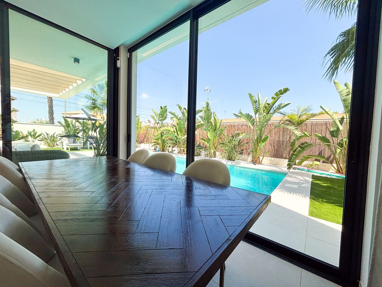 3-Bedroom Villa in Lomas de Cabo Roig, Orihuela Costa - Image 23