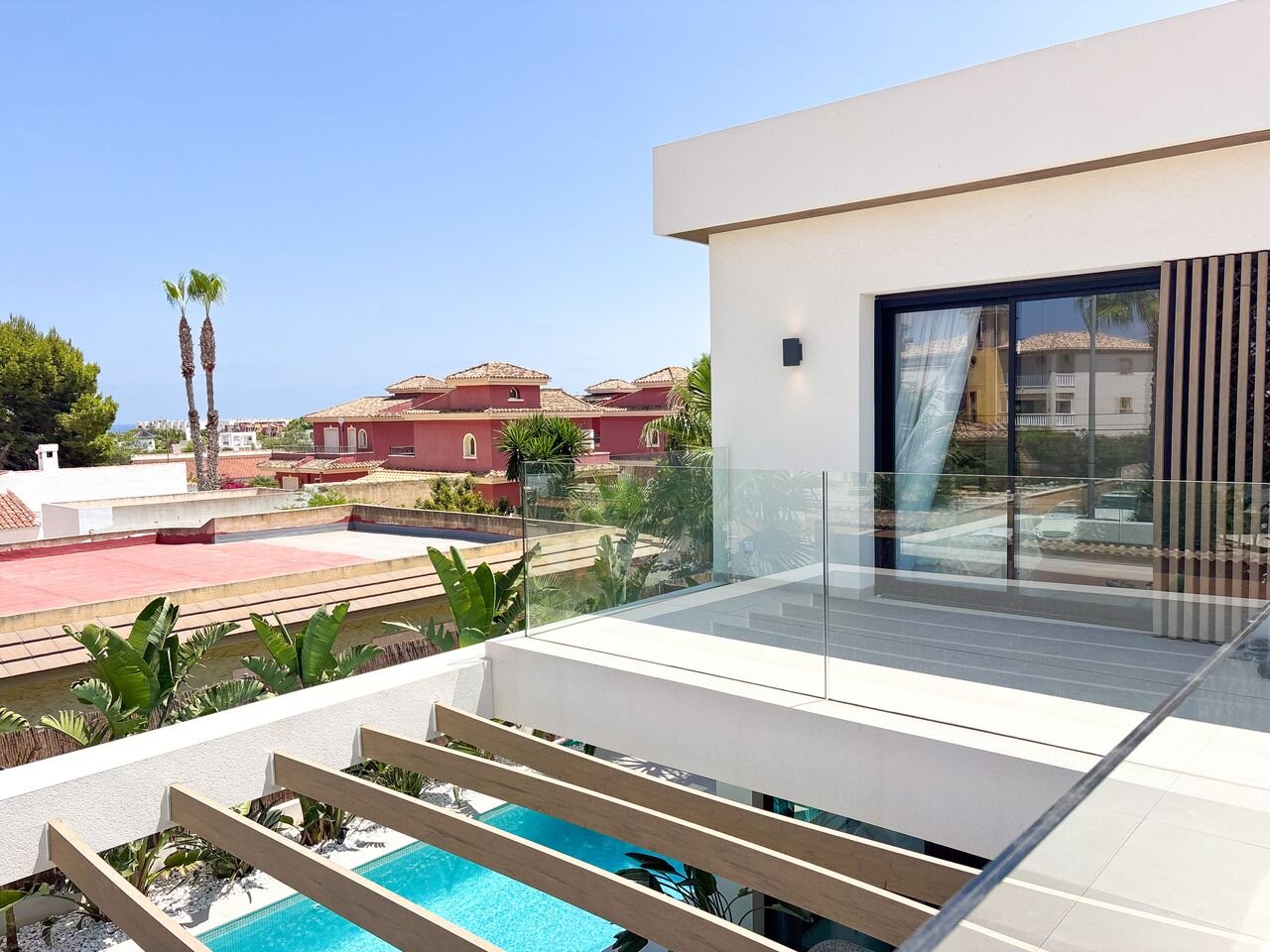 3-Bedroom Villa in Lomas de Cabo Roig, Orihuela Costa - Image 45
