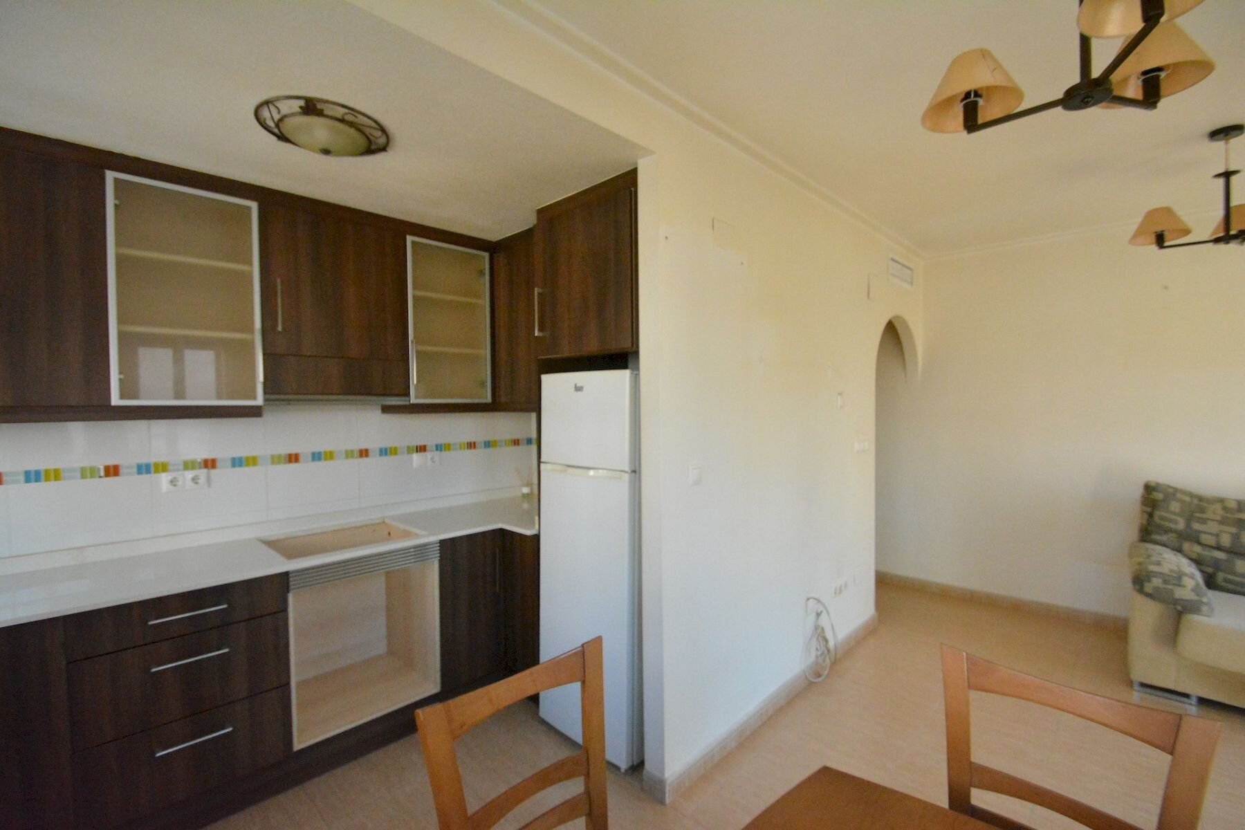 2-Bedroom Apartment in Pueblo, Guardamar del Segura - Image 6