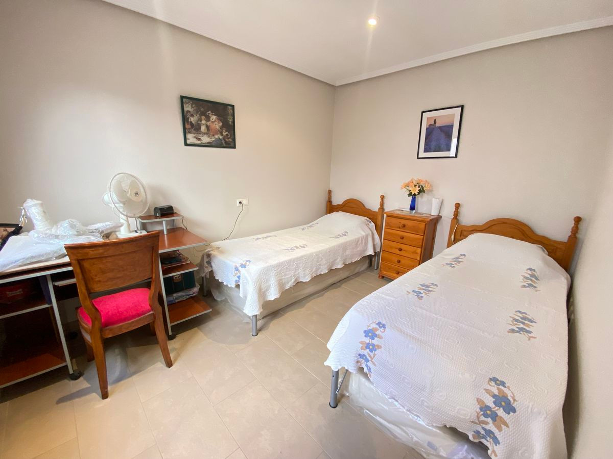 3-Bedroom Townhouse in Rojales | Sunny Casas - Costa Bla... - Image 14