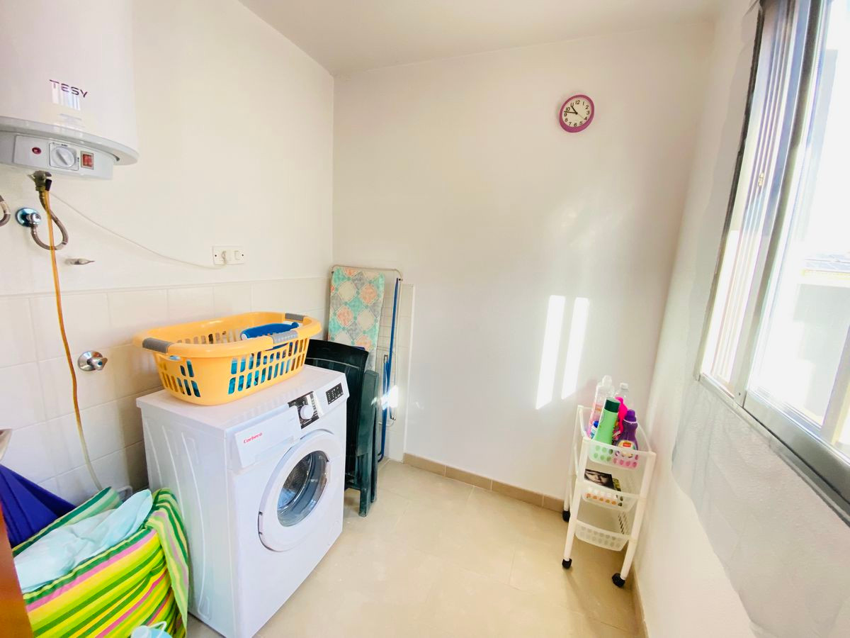 3-Bedroom Townhouse in Rojales | Sunny Casas - Costa Bla... - Image 17