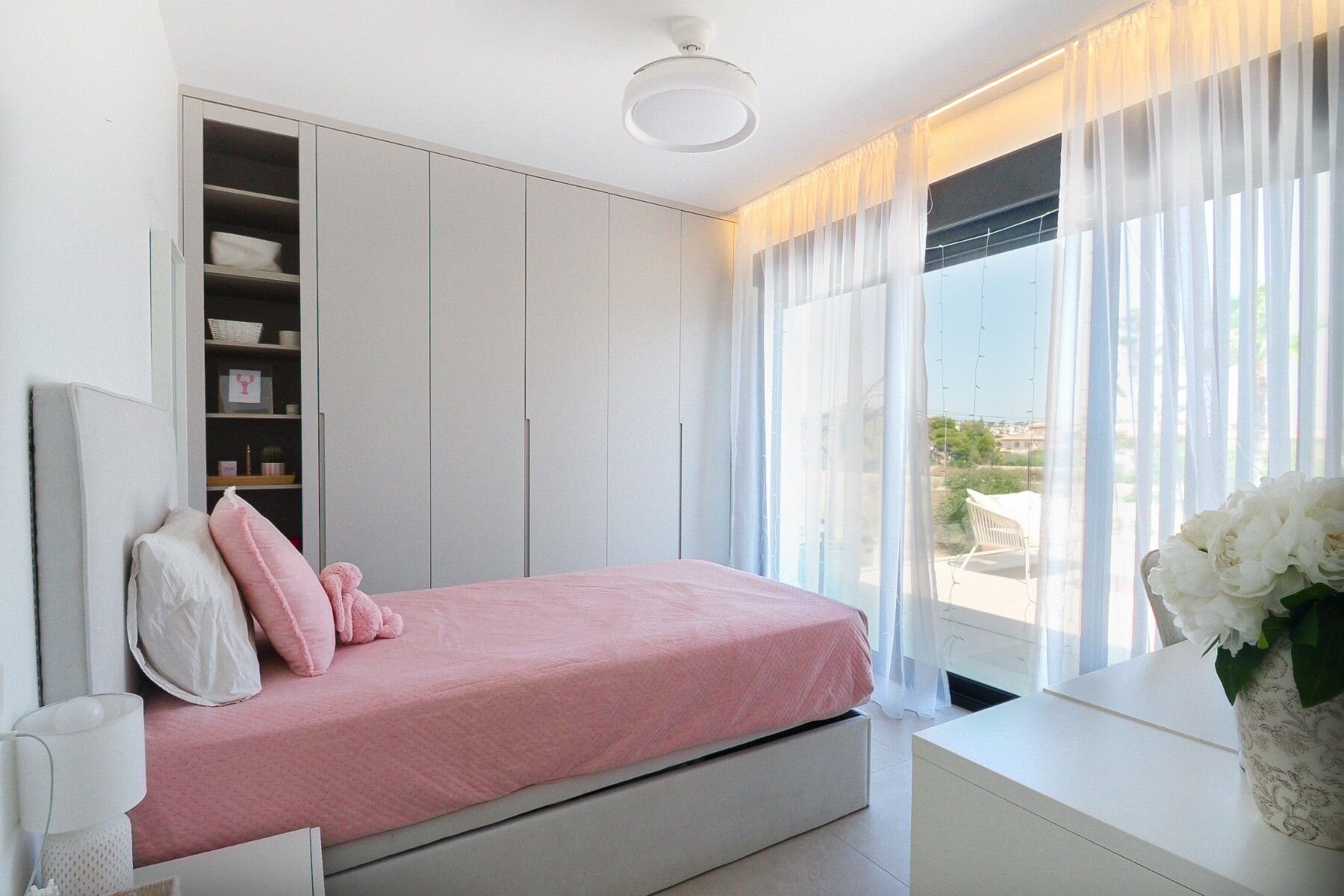 3-Bedroom Villa in Lomas de Cabo Roig, Orihuela Costa - Image 27