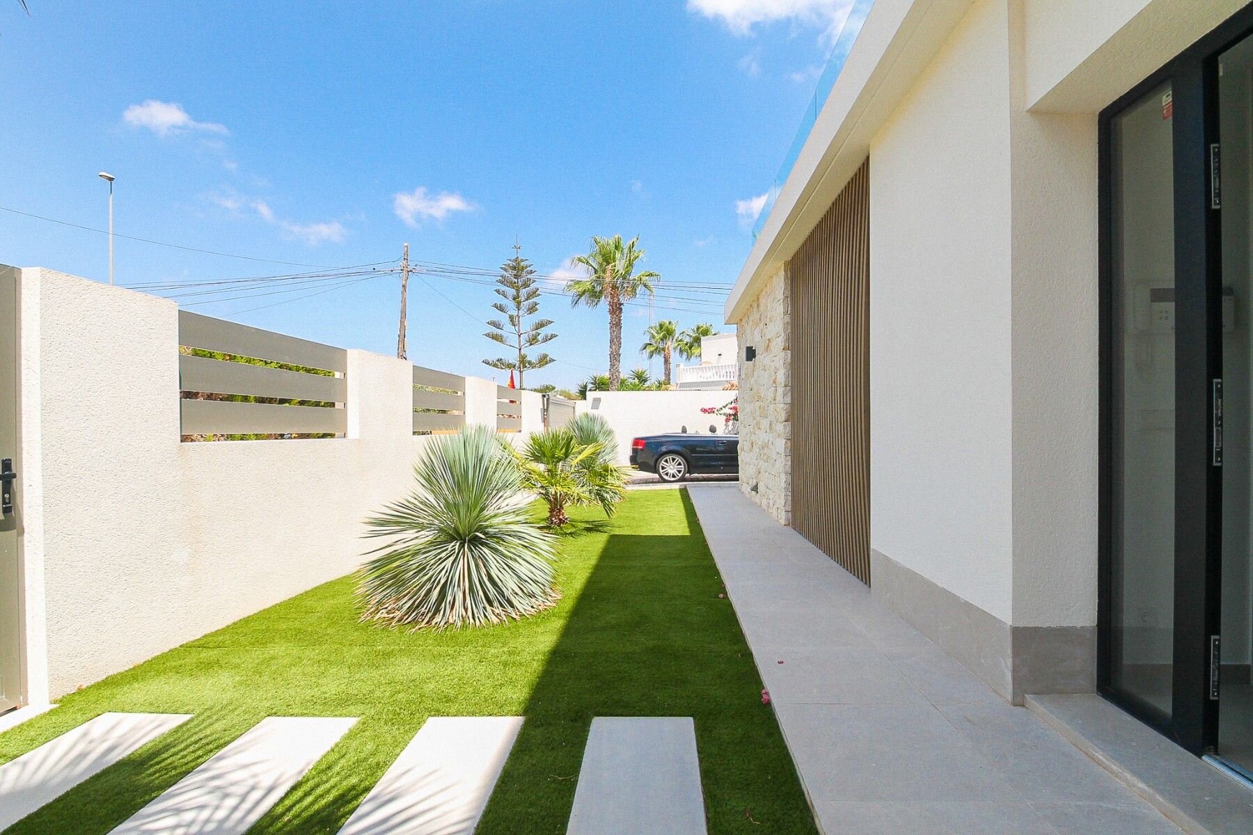 3-Bedroom Villa in Lomas de Cabo Roig, Orihuela Costa - Image 40