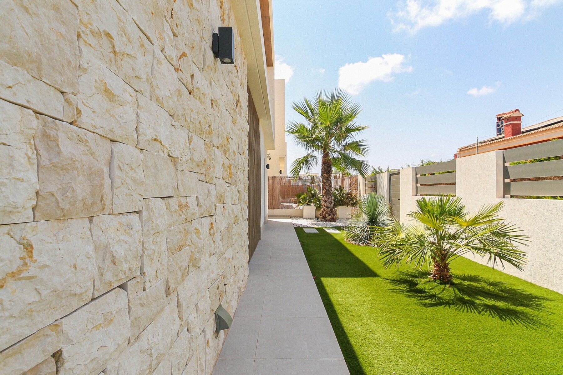 3-Bedroom Villa in Lomas de Cabo Roig, Orihuela Costa - Image 43