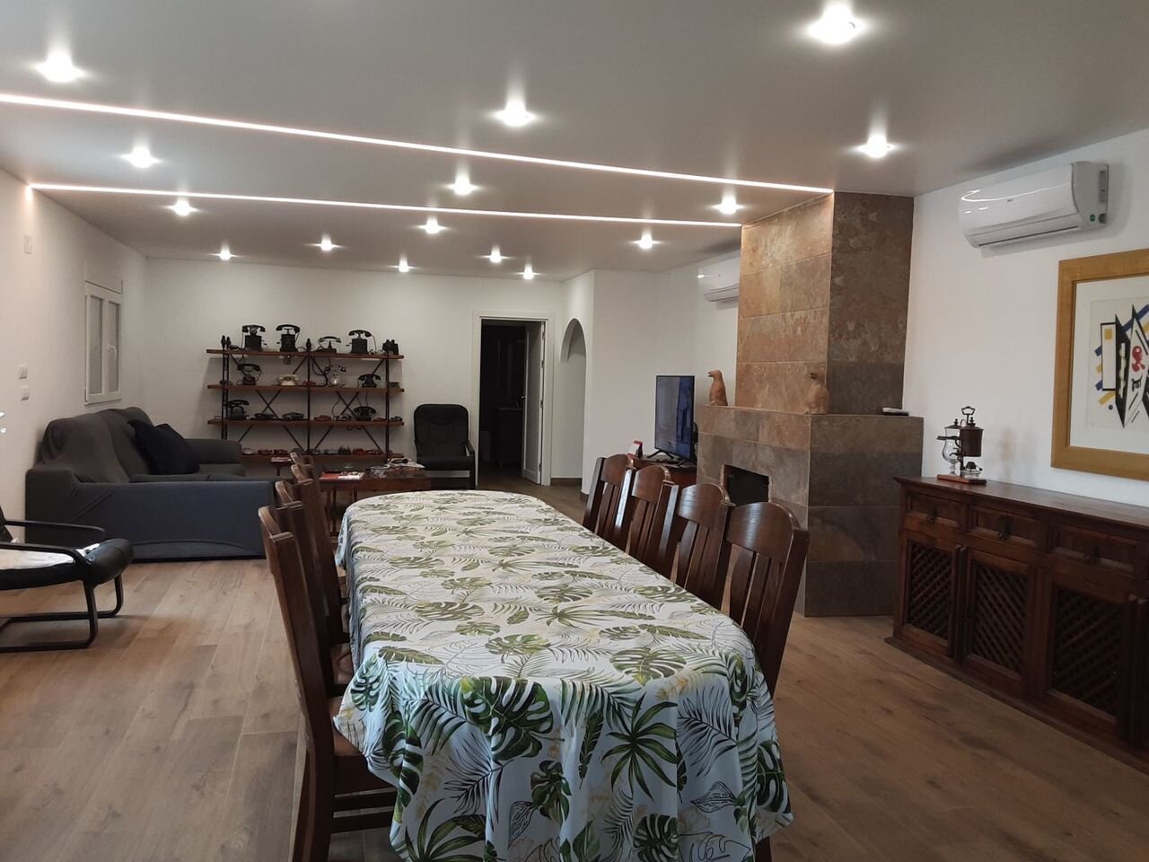 6-Bedroom Villa in Centro, San Miguel de Salinas - Image 16