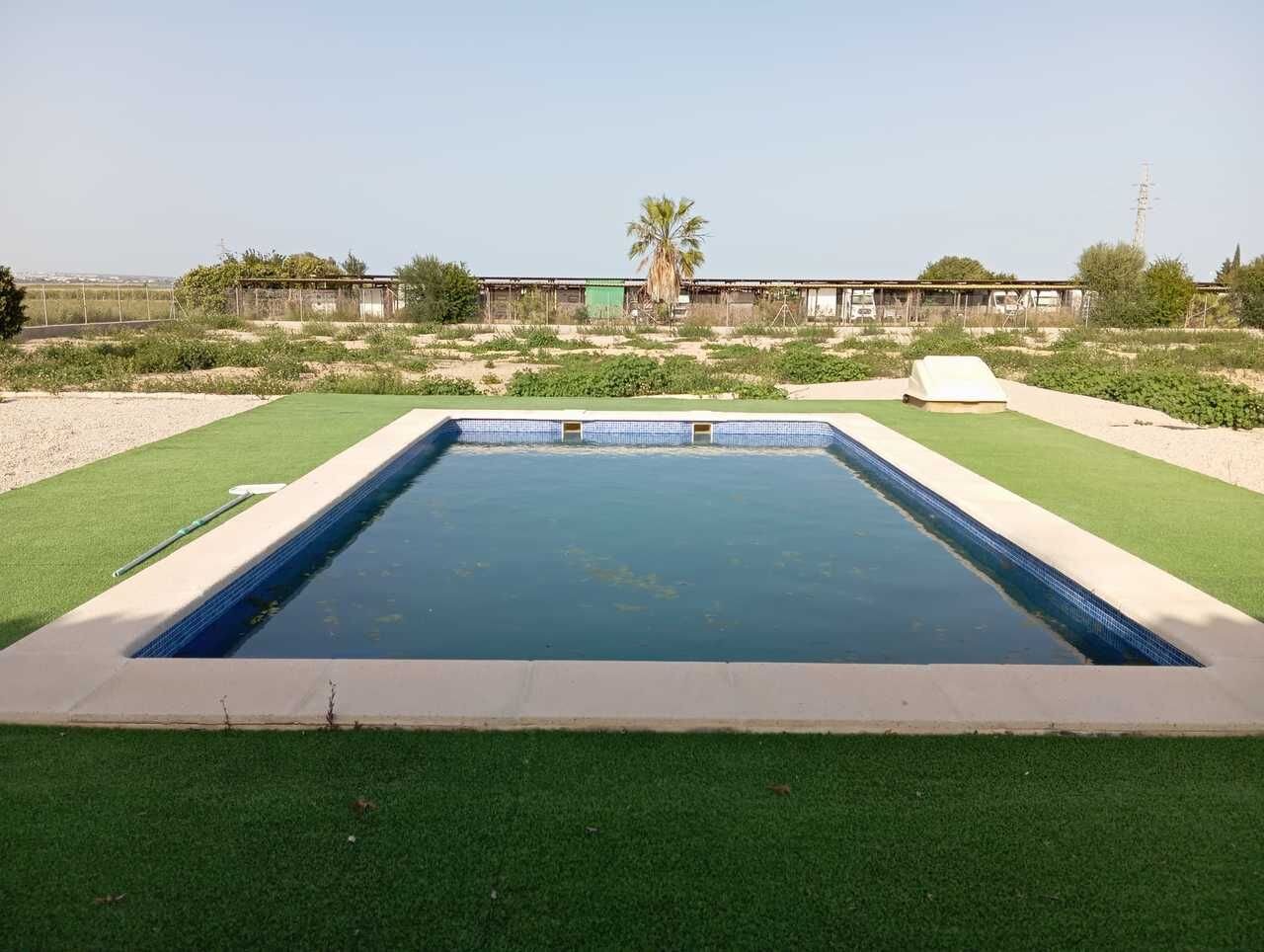 6-Bedroom Villa in Centro, San Miguel de Salinas - Image 21