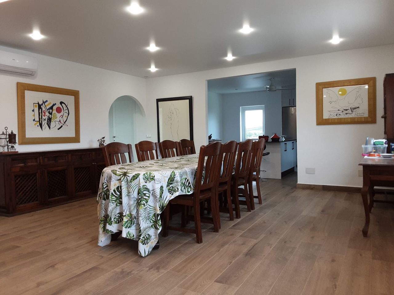 6-Bedroom Villa in Centro, San Miguel de Salinas - Image 36