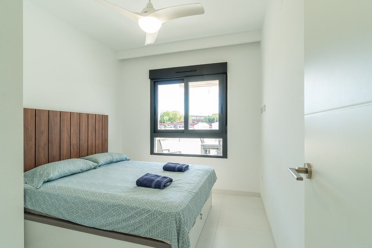 2-Bedroom Apartment in Pueblo 9, San Miguel de Salinas - Image 19