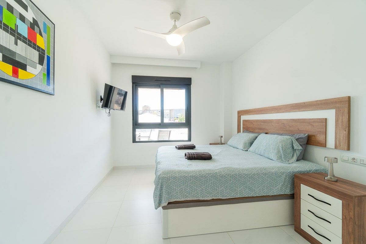 2-Bedroom Apartment in Pueblo 9, San Miguel de Salinas - Image 25