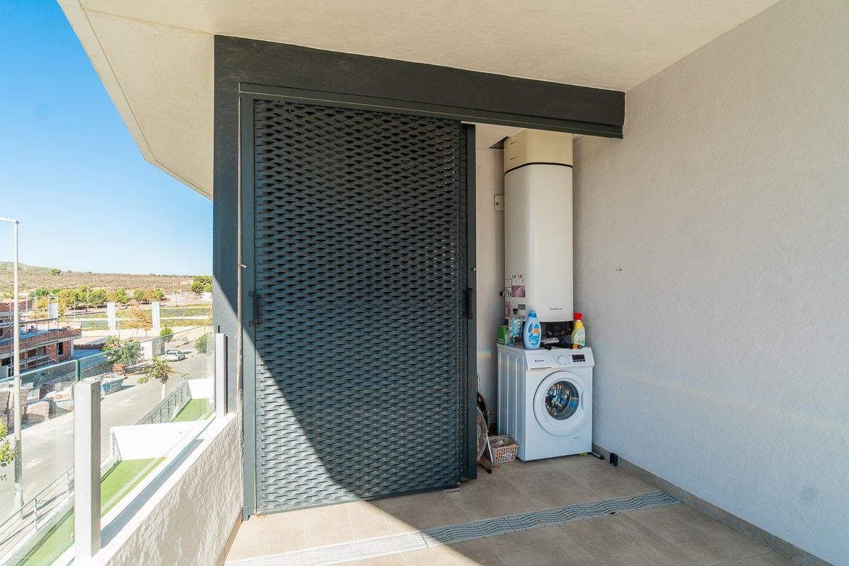 2-Bedroom Apartment in Pueblo 9, San Miguel de Salinas - Image 33