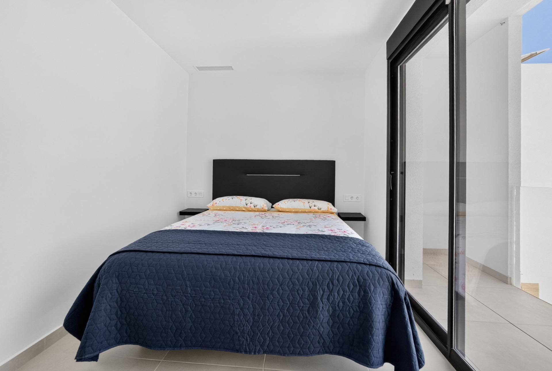 5-Bedroom Villa in Benimar, Rojales - Image 17