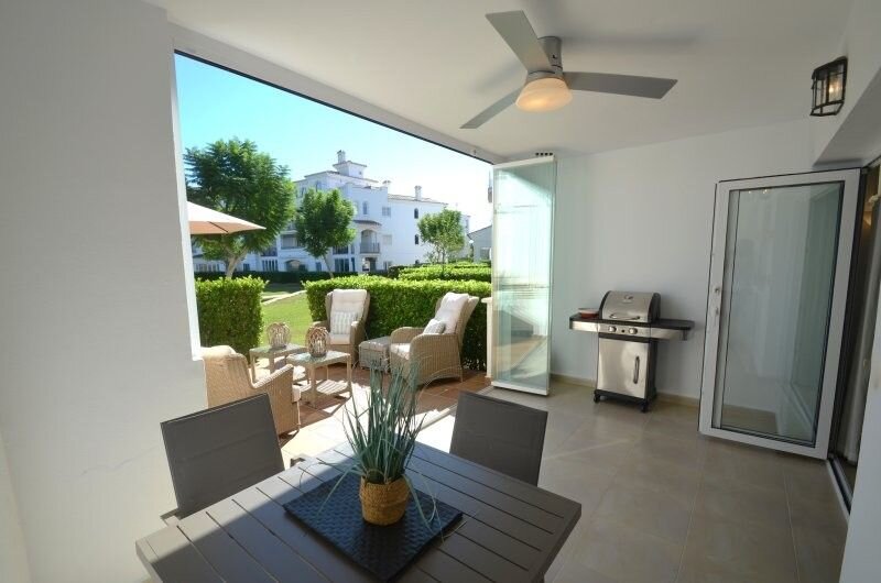 2-Bedroom Apartment in Sucina, Sucina - Image 16