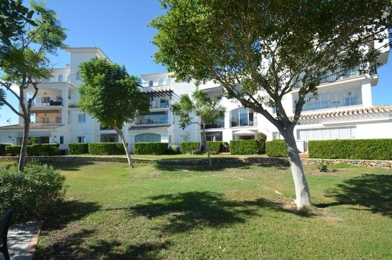 2-Bedroom Apartment in Sucina, Sucina - Image 22