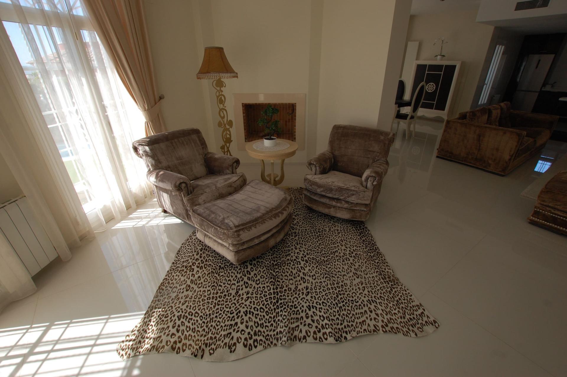 5-Bedroom Villa in Centro de la Ciudad Quesada, Rojales - Image 21