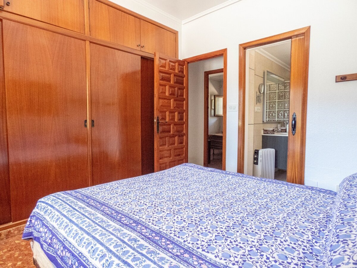 6-Bedroom Villa in Aguamarina, Orihuela Costa - Image 22