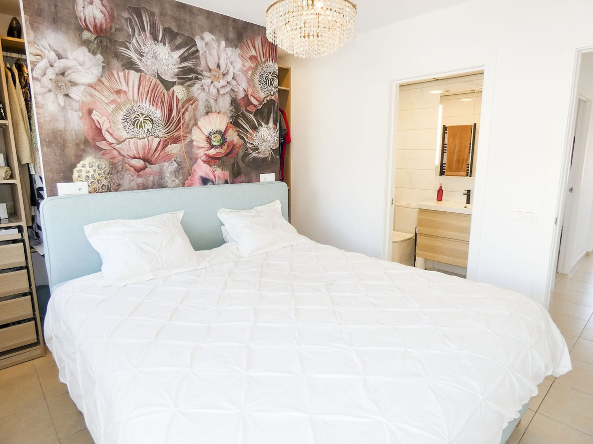 5-Bedroom Detached House in Ciudad Quesada, Rojales | Sun... - Image 14