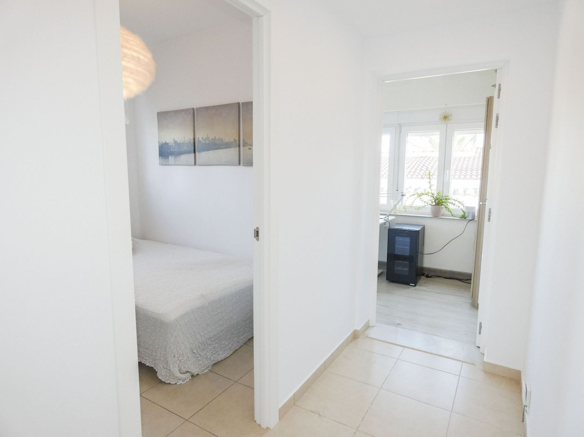 5-Bedroom Detached House in Ciudad Quesada, Rojales | Sun... - Image 22