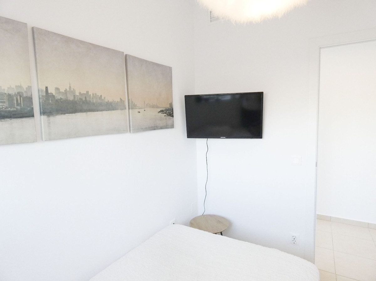 5-Bedroom Detached House in Ciudad Quesada, Rojales | Sun... - Image 23