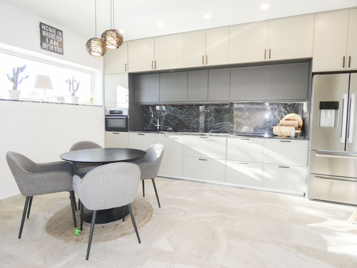 5-Bedroom Detached House in Ciudad Quesada, Rojales | Sun... - Image 5