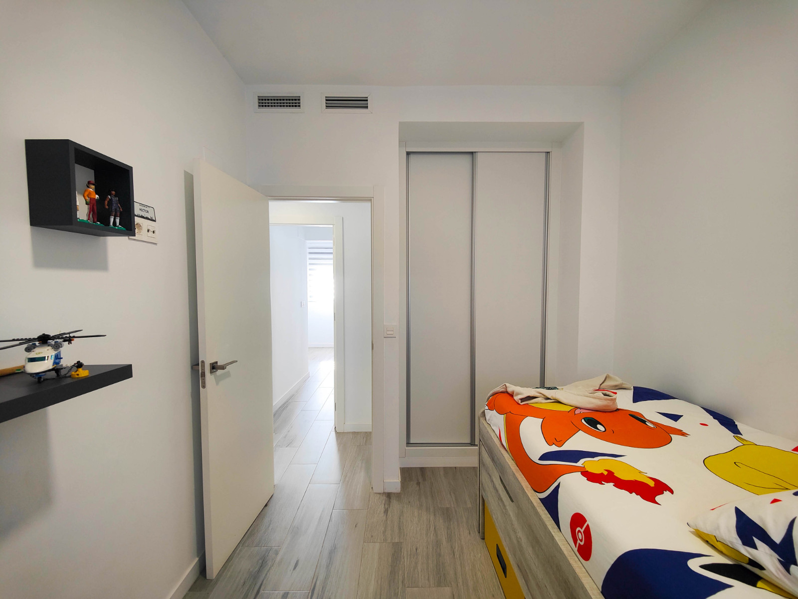 3-Bedroom Apartment in Los Secanos, Guardamar del Segura - Image 27