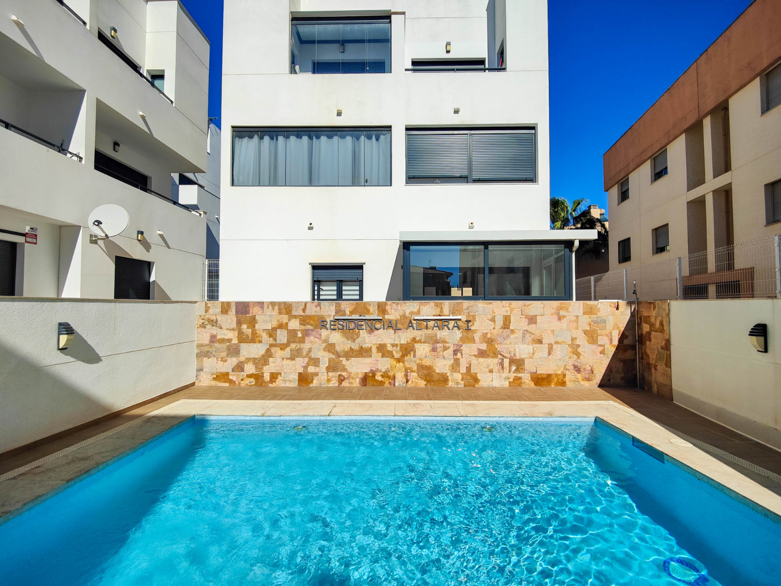 3-Bedroom Apartment in Los Secanos, Guardamar del Segura - Image 38