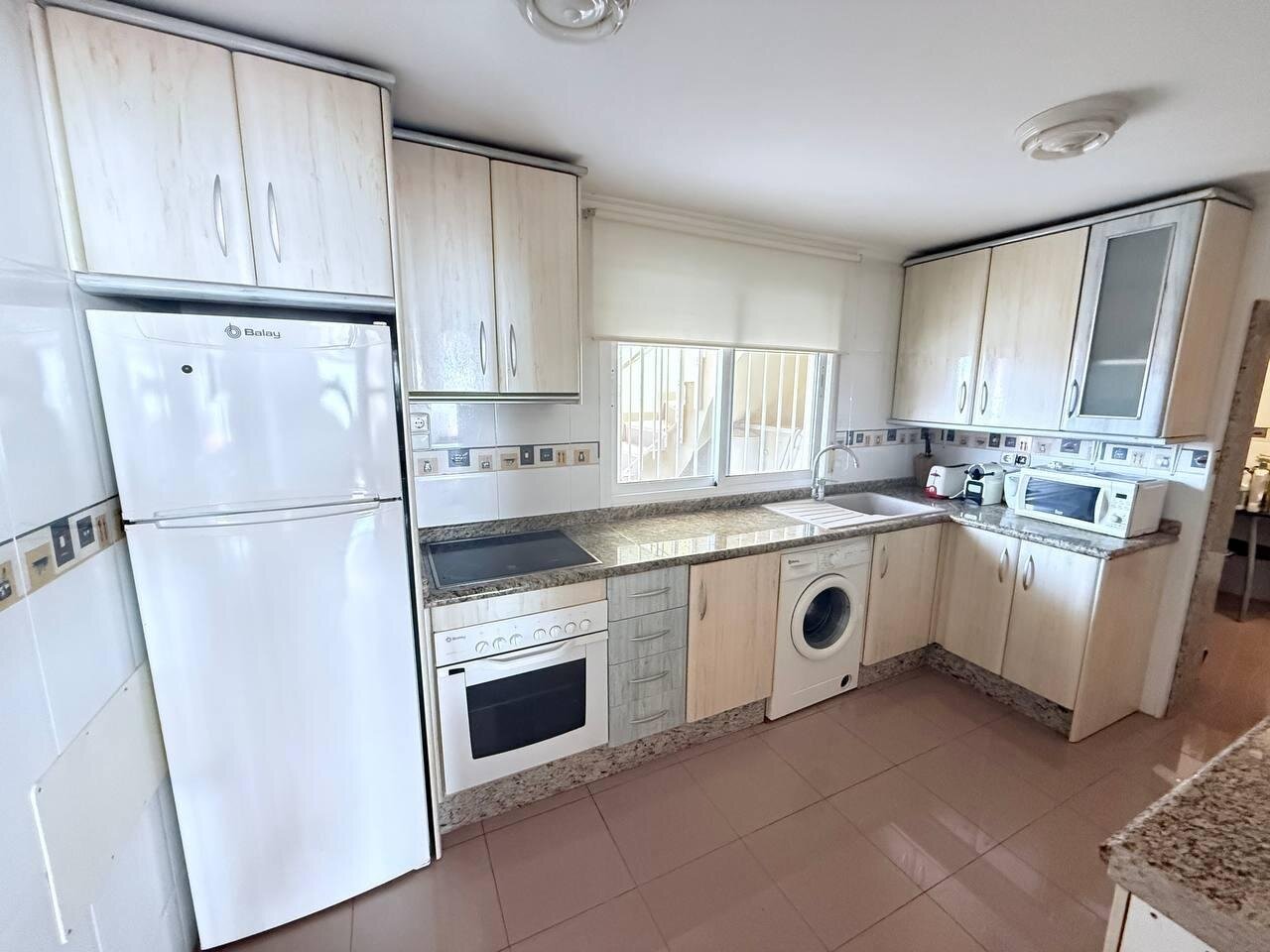 Mieszkanie z 4 Sypialniami w, Orihuela Costa - Image 14