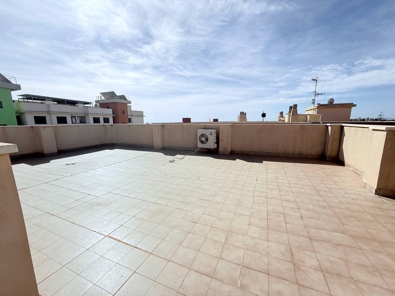 Mieszkanie z 4 Sypialniami w, Orihuela Costa - Image 43