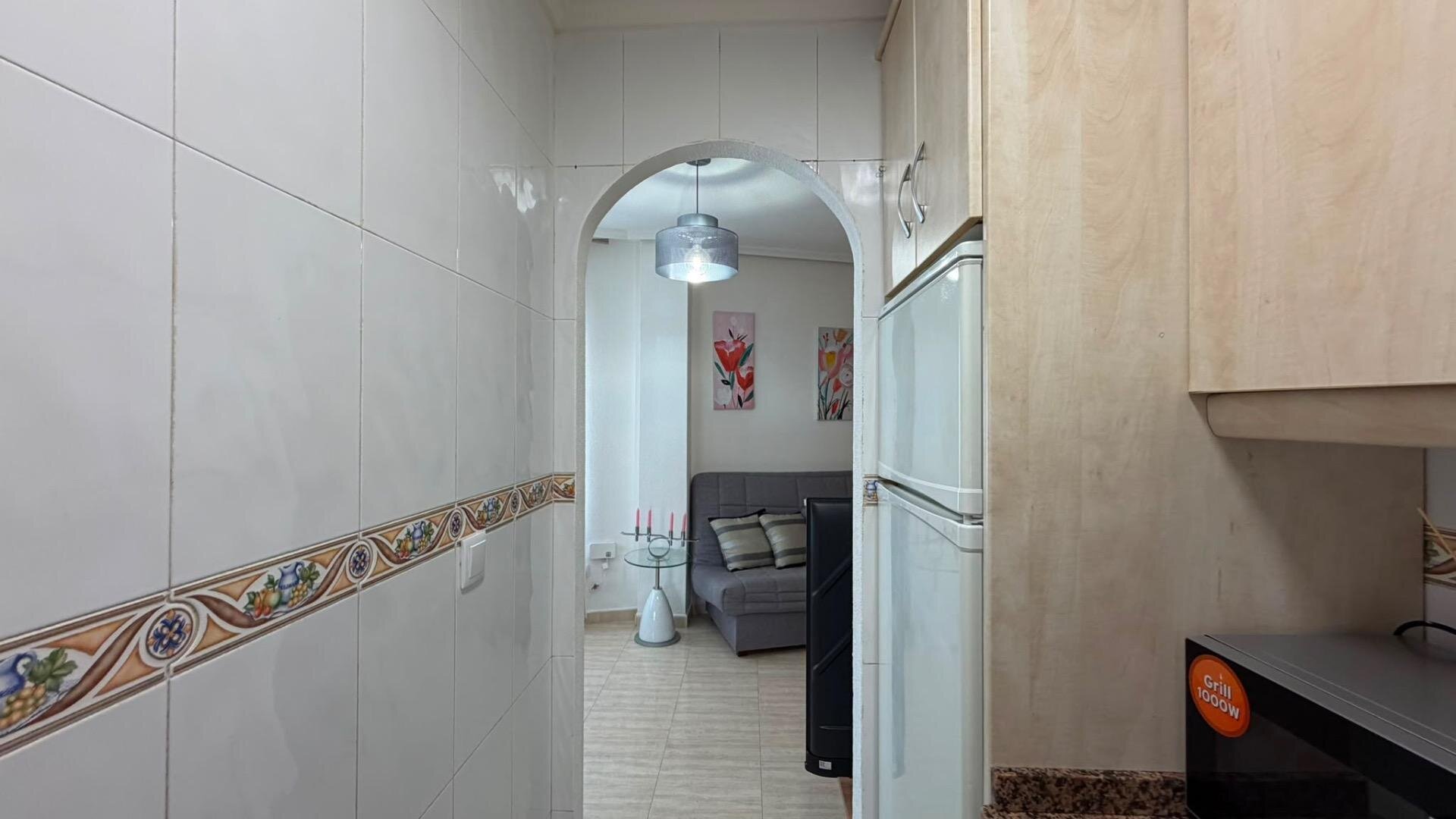 1-Bedroom Apartment in Estacion de Autobuses, Torrevieja - Image 6
