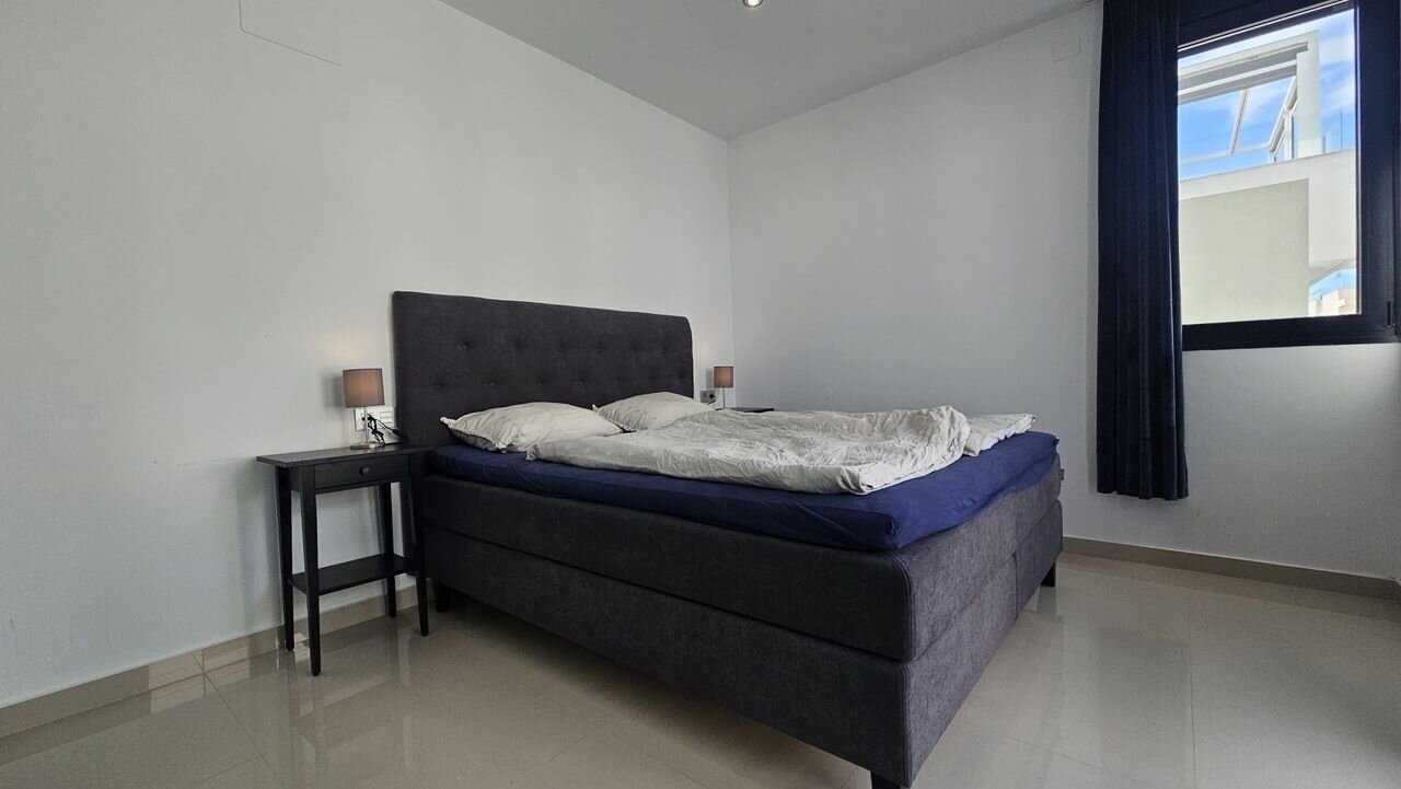6-Bedroom Villa in Villamartín-las Filipinas, Orihuela Costa - Image 22