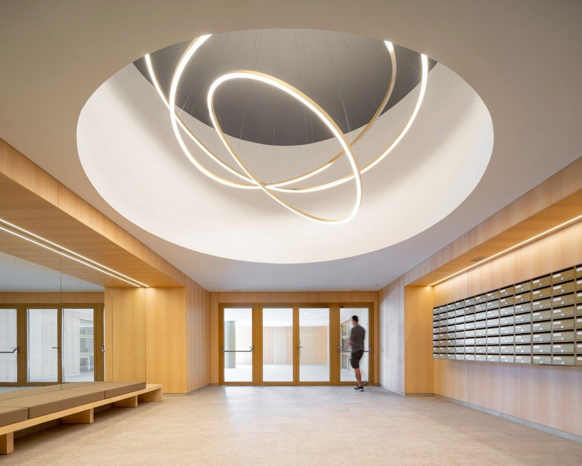 2-Bedroom Middle Floor Apartment in Benidorm - Image 21