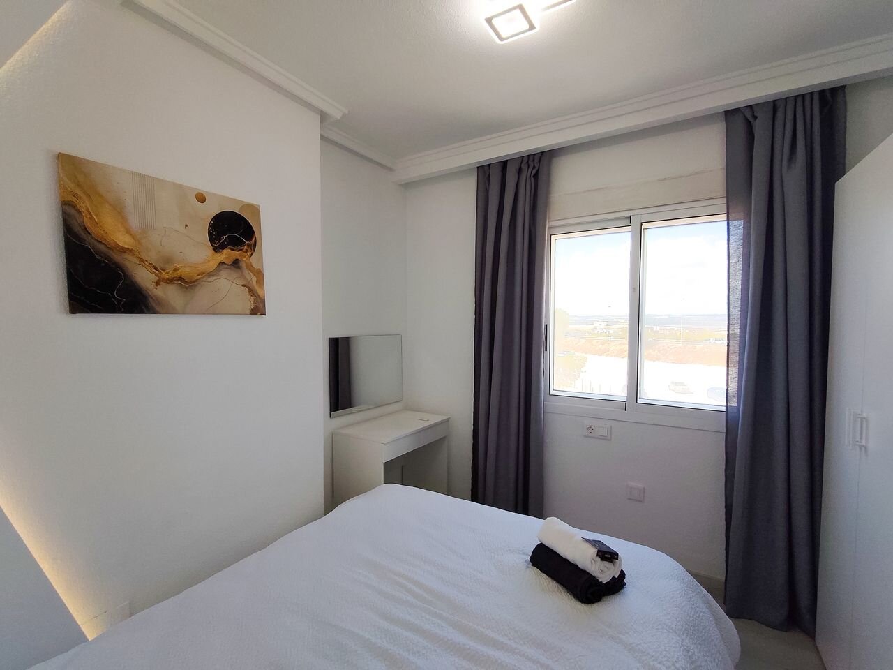 3-Bedroom Apartment in Centro, Torrevieja - Image 16